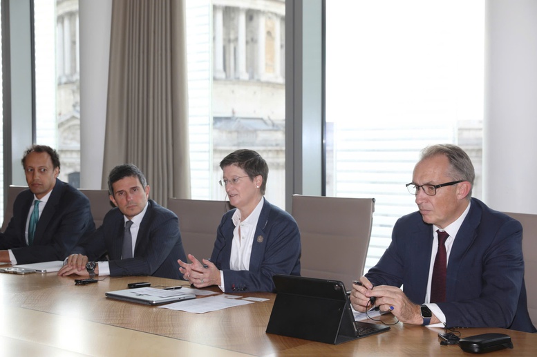 Bộ trưởng Tài chính làm việc với Sở Giao dịch Chứng khoán London, thúc đẩy hợp tác nâng hạng thị trường Việt Nam- Ảnh 3.