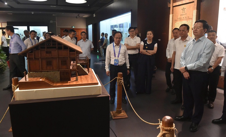 Phó Thủ tướng Mai Văn Chính hội kiến Phó Chủ tịch nước Trung Quốc Hàn Chính- Ảnh 6.
