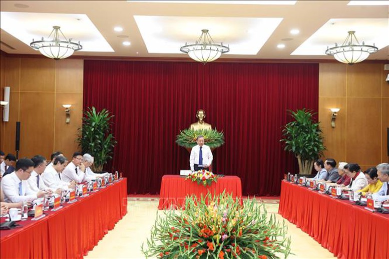 Tổng Bí thư Tô Lâm: Mỗi gia đình là một tế bào học tập, mỗi người dân là một công dân học tập suốt đời- Ảnh 1.