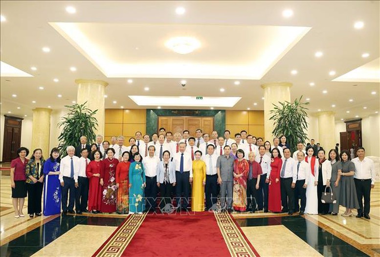 Tổng Bí thư Tô Lâm: Mỗi gia đình là một tế bào học tập, mỗi người dân là một công dân học tập suốt đời- Ảnh 4.