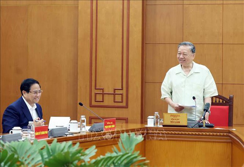 Tổng Bí thư Tô Lâm: Định hướng phát triển đô thị, nông thôn tương xứng với yêu cầu phát triển trong kỷ nguyên mới- Ảnh 2.