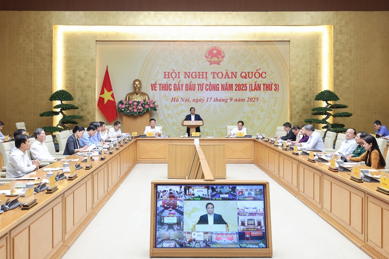 Thủ tướng: Bảo đảm giải ngân 100% vốn đầu tư công, nâng cao chất lượng và phát huy vai trò động lực tăng trưởng- Ảnh 1.