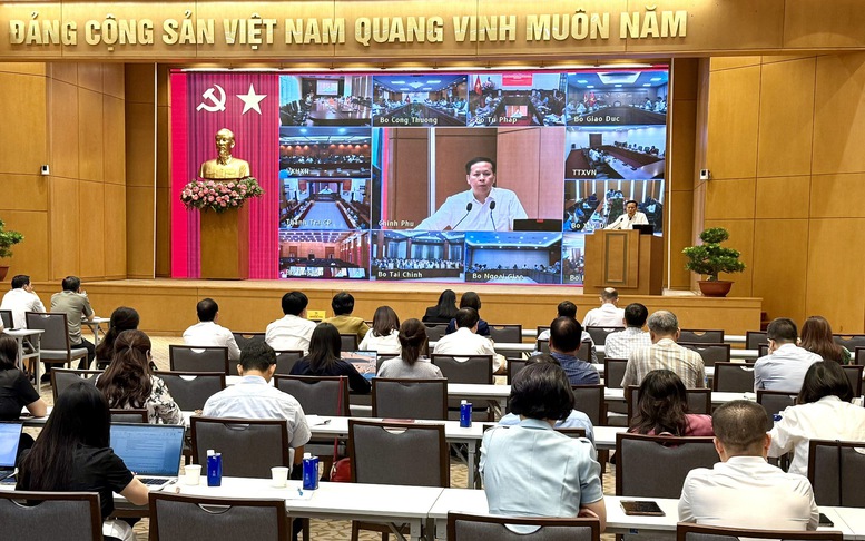 Đảng ủy Chính phủ quán triệt, triển khai thực hiện quy định, chỉ thị, hướng dẫn của Trung ương về thi hành Điều lệ Đảng