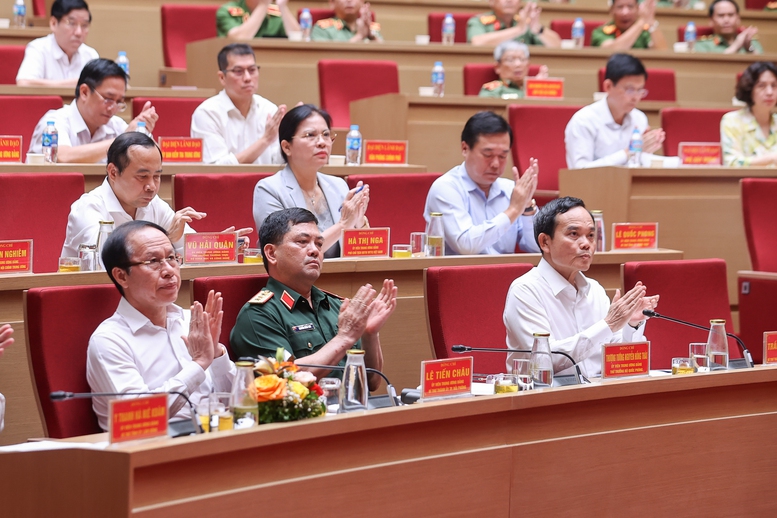 Thủ tướng: Phòng ngừa, ứng phó tổng thể, hiệu quả với các đe dọa an ninh phi truyền thống- Ảnh 7.