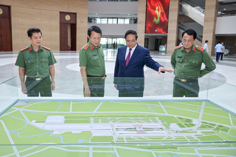 Thủ tướng: Phòng ngừa, ứng phó tổng thể, hiệu quả với các đe dọa an ninh phi truyền thống- Ảnh 9.