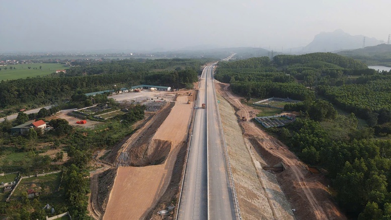 Quảng Trị tập trung giải ngân vốn đầu tư công những tháng cuối năm- Ảnh 1.