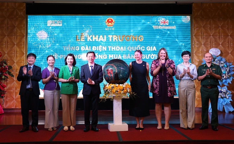 Khai trương Tổng đài điện thoại quốc gia về phòng, chống mua bán người 111- Ảnh 1.