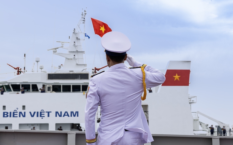 CHÙM ẢNH: Sức mạnh của lực lượng vũ trang trên biển