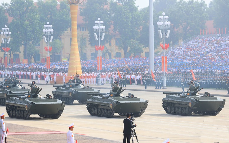 Chùm ảnh: Uy lực trang thiết bị, khí tài của Quân đội nhân dân Việt Nam tại A80