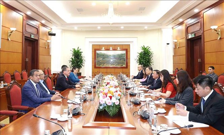 Thường trực Ban Bí thư Trần Cẩm Tú tiếp Phó Chủ tịch Đảng Xã hội Chủ nghĩa thống nhất Venezuela- Ảnh 1.