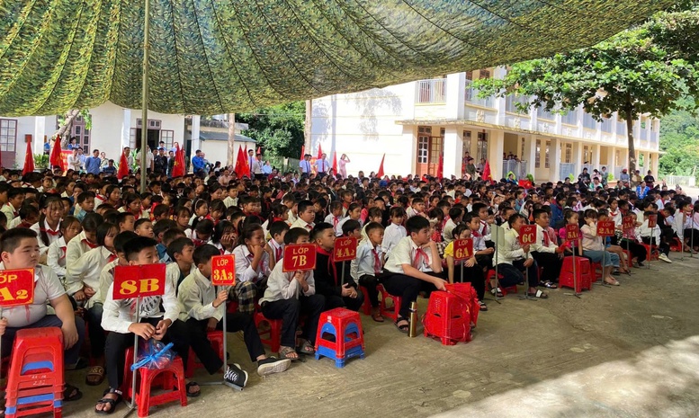 TRƯỜNG HỌC VÙNG BIÊN - ‘Ngôi nhà chung’ vẫn còn chật hẹp (Bài 1)- Ảnh 3.