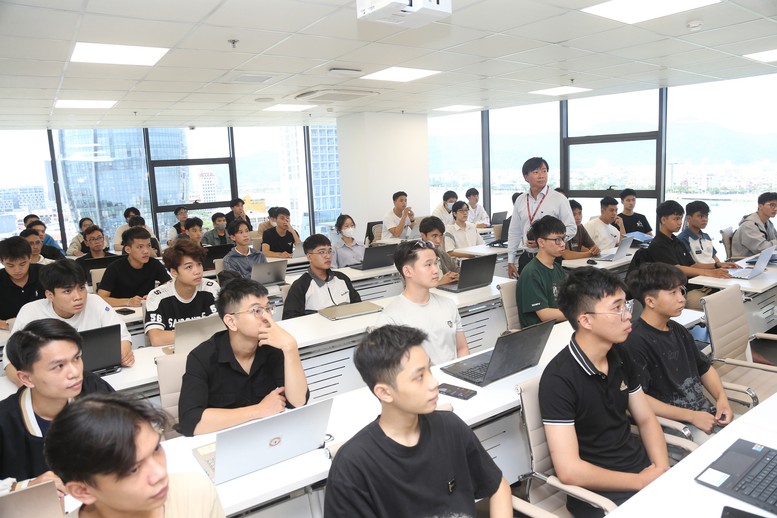 Thu hút và đãi ngộ nhân tài – Giải pháp đột phá hiện thực hóa mục tiêu Nghị quyết 71- Ảnh 3.