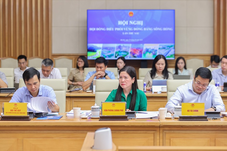 Thủ tướng: Vùng Đồng bằng sông Hồng phát huy '3 tiên phong', tạo động lực, truyền cảm hứng cho các vùng khác- Ảnh 8.