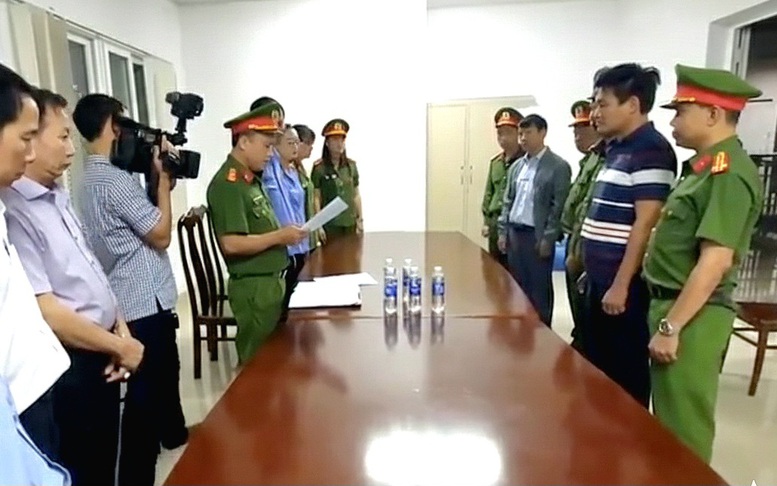 Kê khống dịch vụ tán sỏi tại Bệnh viện Đa khoa vùng Tây Nguyên: Khởi tố 2 trưởng khoa