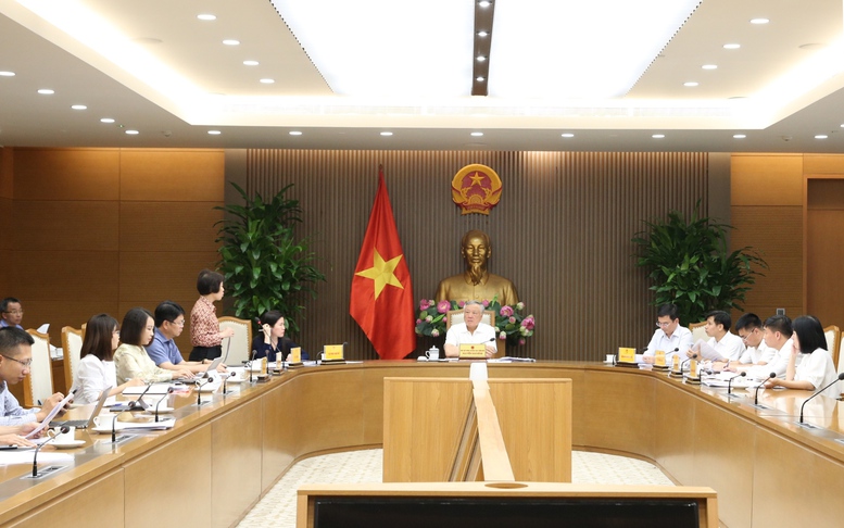 Rà soát, tiếp thu, hoàn thiện các dự thảo Nghị định về Trung tâm tài chính quốc tế tại Việt Nam