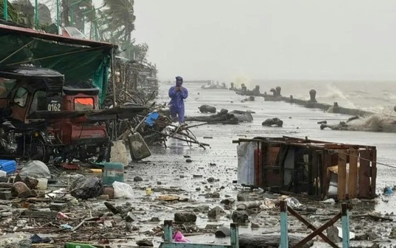 Philippines: Bão Ragasa tăng cấp siêu bão, gió giật tới 230 km/h
