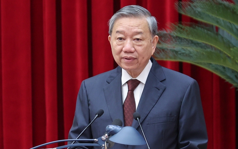 MÃI MÃI XỨNG DANH BỘ ĐỘI CỤ HỒ