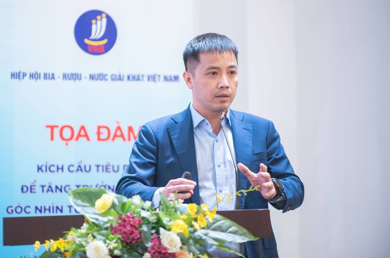 Chuyên gia góp ý kích cầu tiêu dùng, tháo gỡ vướng mắc cho ngành đồ uống- Ảnh 3.