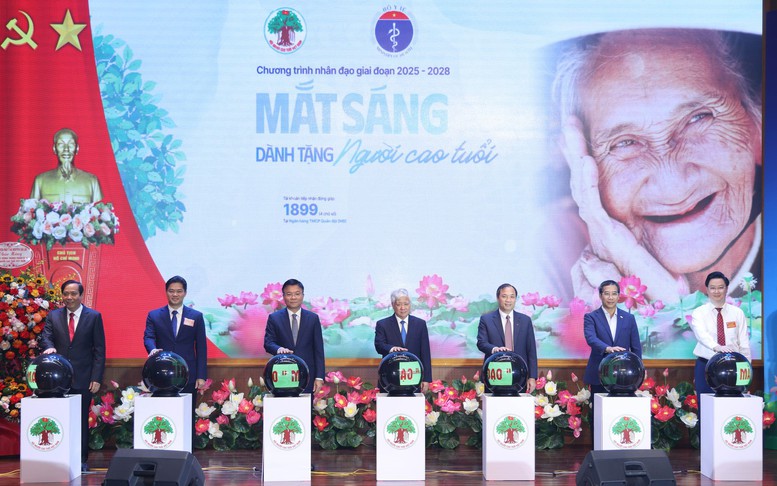Phát động Tháng hành động vì người cao tuổi và chương trình 