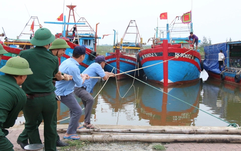 Tập trung ứng phó bão số 10 và mưa lũ, sạt lở đất