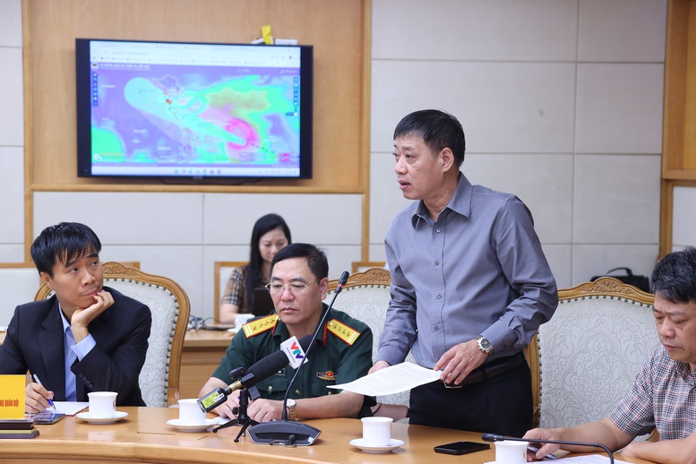 Khẩn trương ứng phó bão số 10: Hành động sớm, chuẩn bị kỹ, dự báo đúng, trách nhiệm rõ- Ảnh 3.