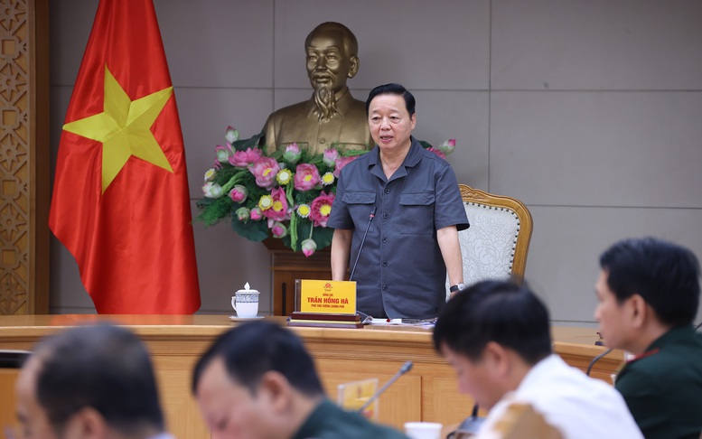 Khẩn trương ứng phó bão số 10: Hành động sớm, chuẩn bị kỹ, dự báo đúng, trách nhiệm rõ