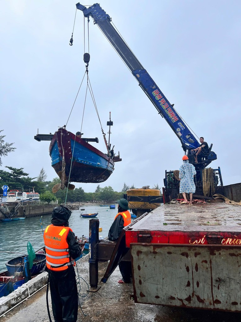 Quân khu 5 sẵn sàng lực lượng phòng, chống bão số 10- Ảnh 4.