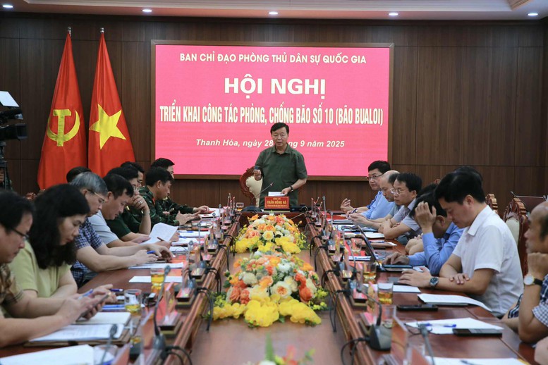 Ứng phó bão số 10 trước khi đổ bộ: Không chủ quan, biện pháp phòng ngừa càng cao càng tốt- Ảnh 5.
