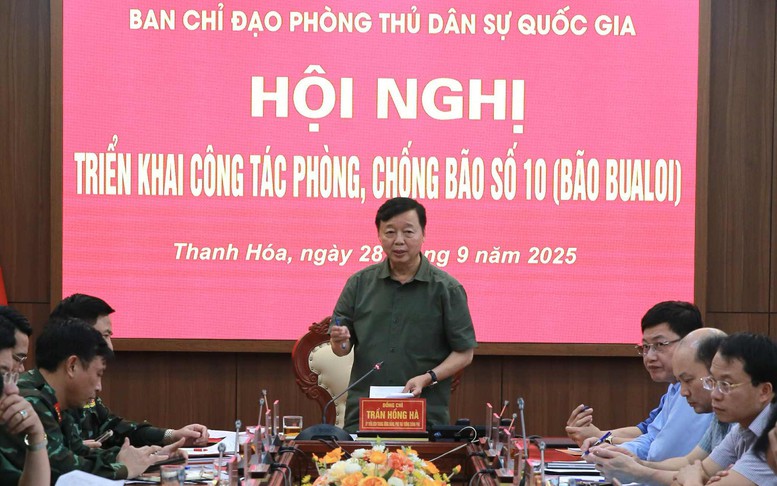 Ứng phó bão số 10 trước khi đổ bộ: Không chủ quan, biện pháp phòng ngừa càng cao càng tốt