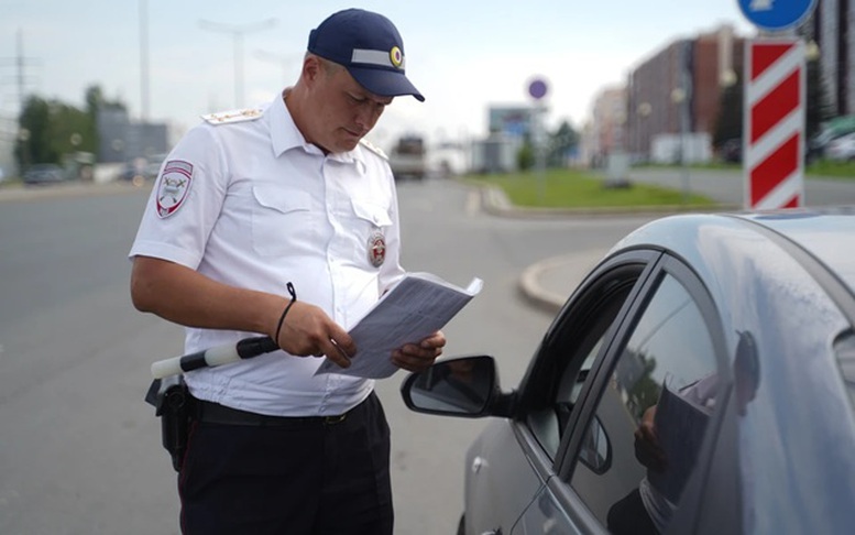 Nga kết nối 'sổ y bạ' để thu hồi ngay bằng lái xe khi mắc bệnh nguy hiểm