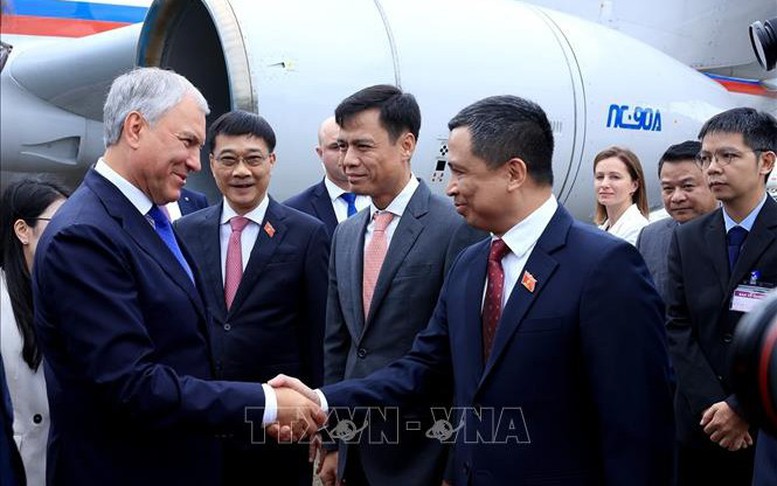 Chủ tịch Duma Quốc gia Nga bắt đầu thăm chính thức Việt Nam