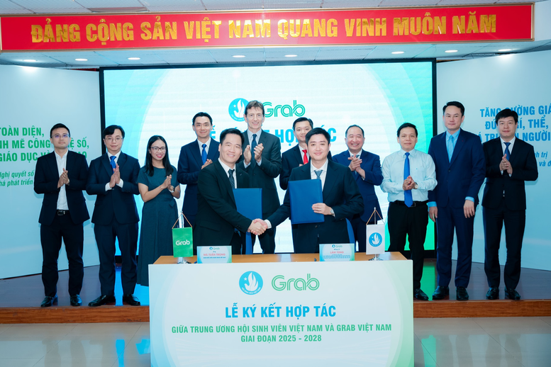 Trang bị và nâng cao kỹ năng chuyển đổi số cho sinh viên, thanh niên Việt Nam qua các hoạt động thực tiễn- Ảnh 1.