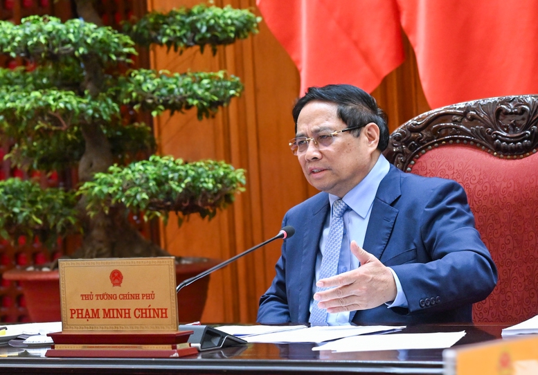 Thủ tướng yêu cầu Ban Quản lý dự án Đường sắt Lào Cai - Hà Nội - Hải Phòng tiếp tục thúc đẩy triển khai dự án càng sớm càng tốt - Ảnh: VGP/Nhật Bắc