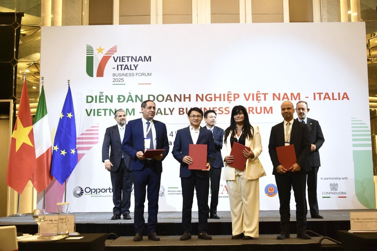 Diễn đàn doanh nghiệp Việt Nam - Italia 2025: Ký kết nhiều văn kiện, mở ra các hướng hợp tác mới- Ảnh 4.