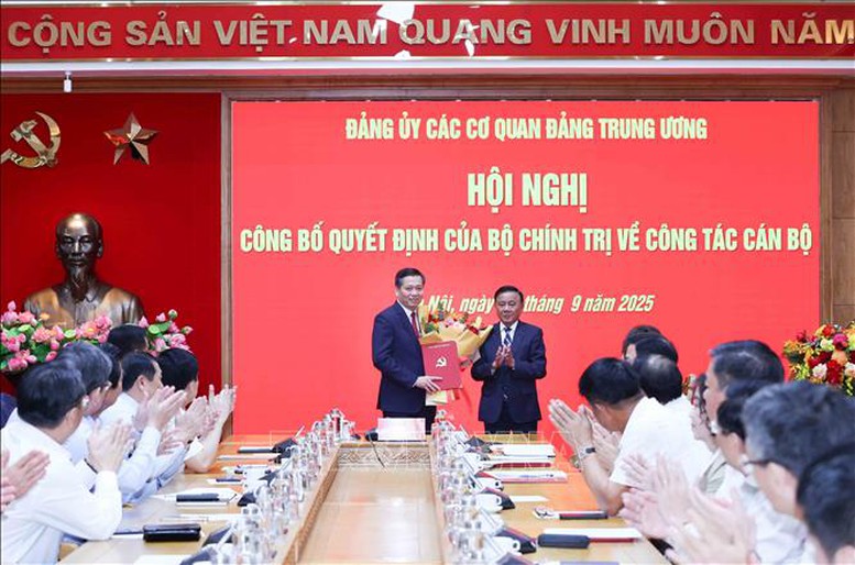 Bộ Chính trị chỉ định đồng chí Nguyễn Long Hải giữ chức Phó Bí thư Đảng ủy các cơ quan Đảng Trung ương- Ảnh 2.