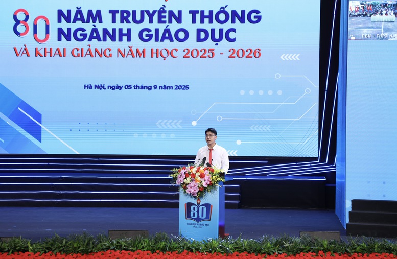 TỔNG THUẬT: Lễ khai giảng đặc biệt của 1,6 triệu thầy, cô và gần 26 triệu học sinh, sinh viên- Ảnh 11. TỔNG THUẬT: Lễ khai giảng đặc biệt của 1,6 triệu thầy, cô và gần 26 triệu học sinh, sinh viên- Ảnh 11.