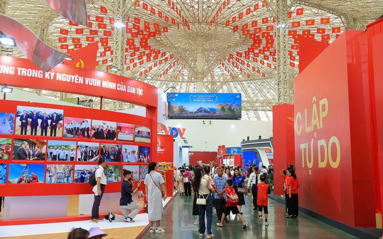 Sức hút lan tỏa từ Triển lãm 80 năm Thành tựu đất nước