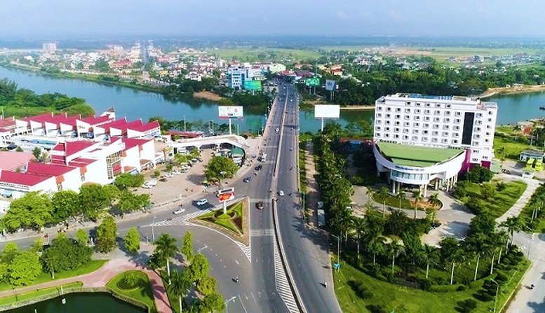 Phấn đấu đưa Quảng Trị trở thành trung tâm năng lượng, du lịch, nông nghiệp của cả nước- Ảnh 1.
