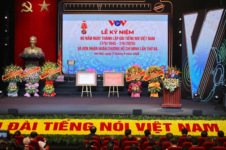 Thủ tướng: "Tiếng nói Việt Nam" luôn vang xa, bay cao, tạo động lực, truyền cảm hứng cho các thế hệ- Ảnh 6.
