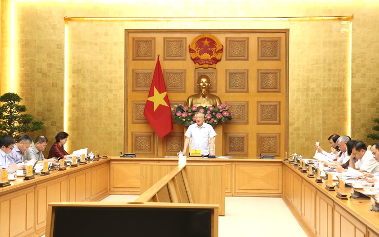 Báo cáo đầy đủ, sinh động về kết quả thực hiện phân cấp, phân quyền, phân định thẩm quyền