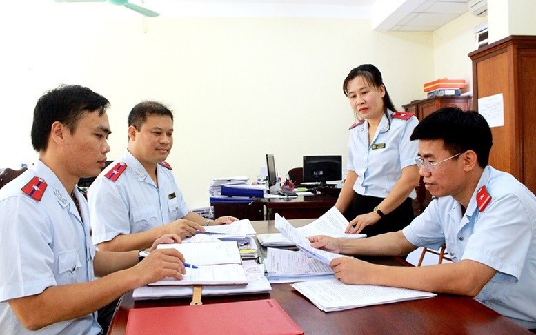 Hướng dẫn bảo lưu lương, phụ cấp sau sắp xếp bộ máy