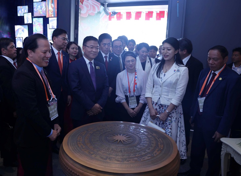 TOÀN CẢNH: Ngày Quốc gia Việt Nam tại World EXPO Osaka 2025, Nhật Bản- Ảnh 18.