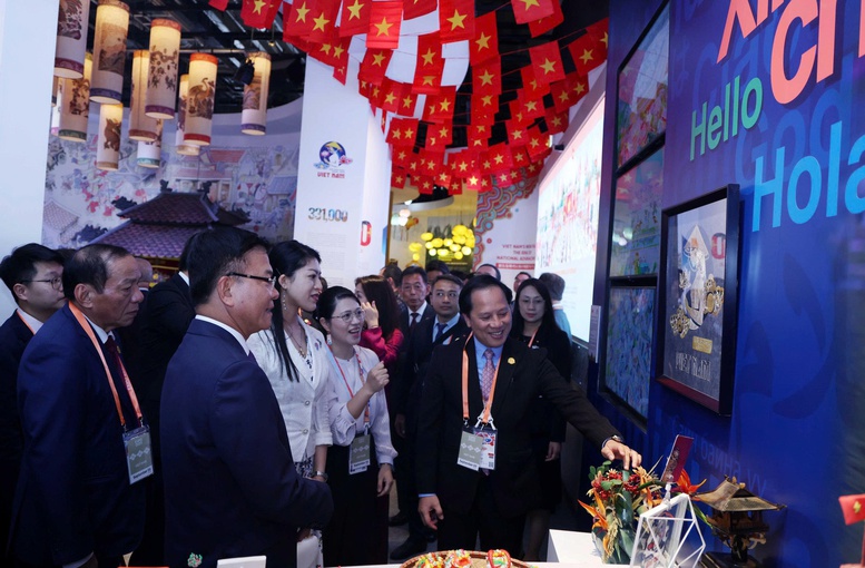 TOÀN CẢNH: Ngày Quốc gia Việt Nam tại World EXPO Osaka 2025, Nhật Bản- Ảnh 20.