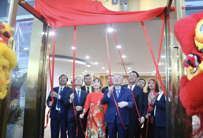 Tiến sĩ Nguyễn Thị Phương Thảo và hành trình 20 năm cùng Đà Nẵng- Ảnh 5. Tiến sĩ Nguyễn Thị Phương Thảo và hành trình 20 năm cùng Đà Nẵng- Ảnh 5.