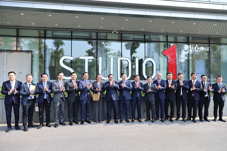 Thủ tướng: VTV phát huy vai trò đặc biệt quan trọng trong hệ thống thông tin, truyền thông và định hướng tư tưởng- Ảnh 14.