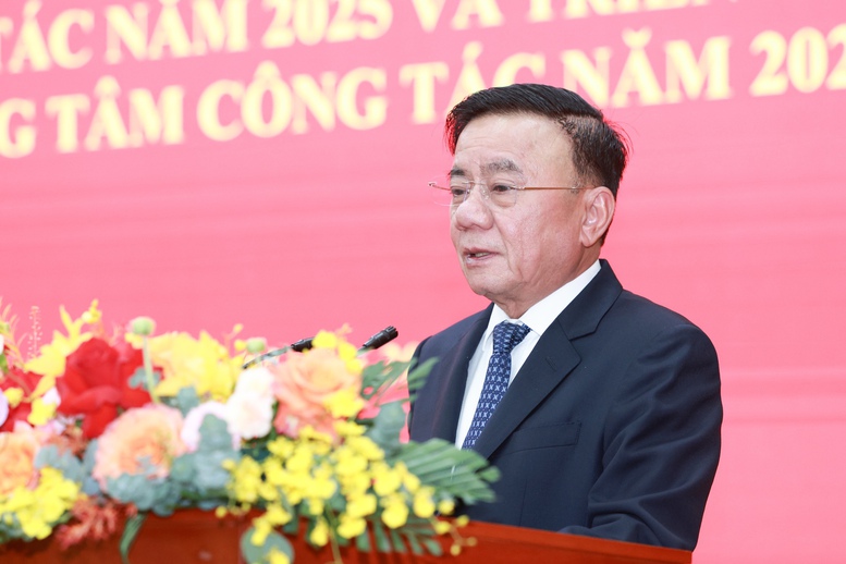 Tiếp tục đổi mới mạnh mẽ tư duy và hành động, củng cố vững chắc khối đại đoàn kết toàn dân tộc- Ảnh 3. Tiếp tục đổi mới mạnh mẽ tư duy và hành động, củng cố vững chắc khối đại đoàn kết toàn dân tộc- Ảnh 3.