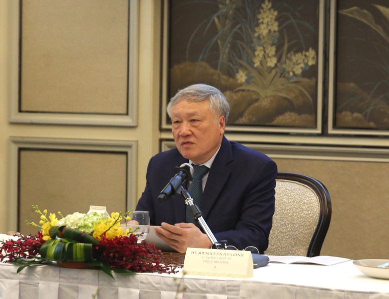 Phó Thủ tướng Nguyễn Hòa Bình làm việc với các cơ quan, doanh nghiệp, nhà đầu tư Singapore để thúc đẩy hợp tác trong lĩnh vực trung tâm tài chính- Ảnh 7.