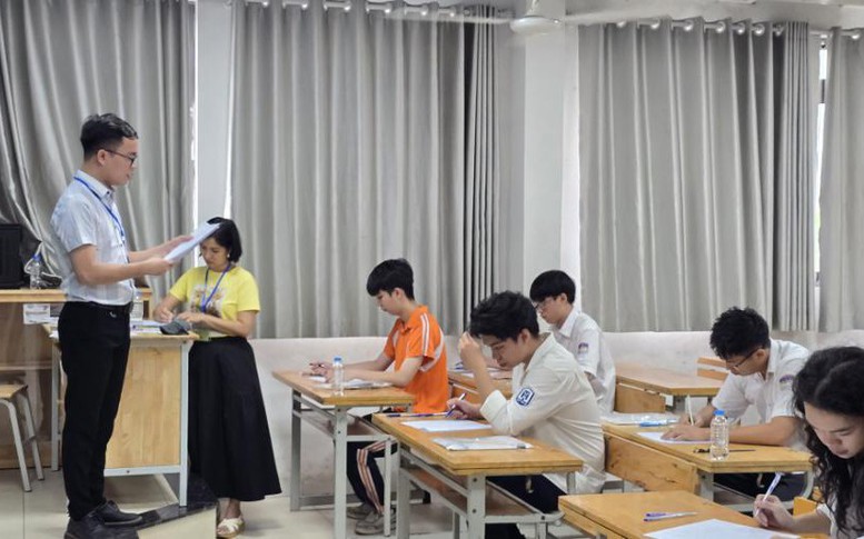 Tuyển sinh đại học 2026: Nhiều trường bỏ khối C00, A00 ở các ngành đào tạo