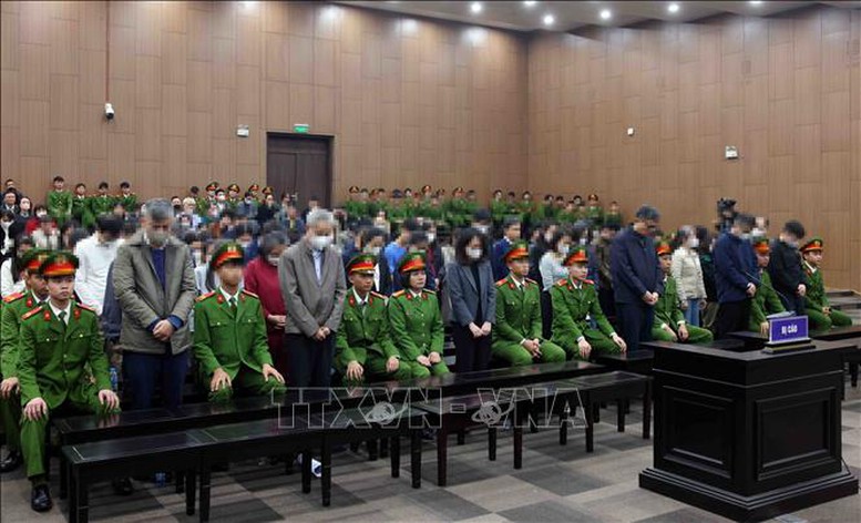 Tuyên phạt 20 năm tù đối với cựu Cục trưởng Cục An toàn thực phẩm- Ảnh 1.