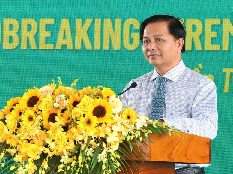 Bí thư Tỉnh ủy Vĩnh Long: Điều chỉnh quy hoạch để Vĩnh Long phát triển bứt phá xanh, số và bền vững- Ảnh 1.